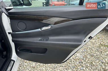 Лифтбек BMW 5 Series GT 2013 в 