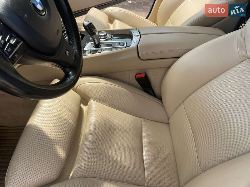 Лифтбек BMW 5 Series GT 2013 в Киеве фото 21 Лифтбек BMW 5 Series GT 2013 в Киеве