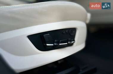 Лифтбек BMW 5 Series GT 2011 в 