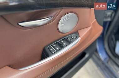 Лифтбек BMW 5 Series GT 2012 в 