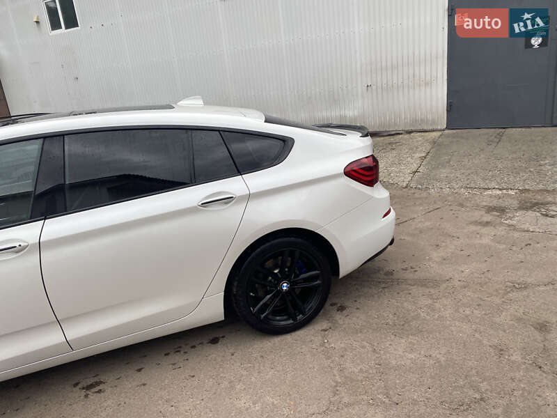 Лифтбек BMW 5 Series GT 2015 в Киеве фото 9 Лифтбек BMW 5 Series GT 2015 в Киеве