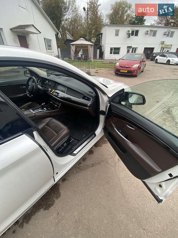Лифтбек BMW 5 Series GT 2015 в Киеве фото 18 Лифтбек BMW 5 Series GT 2015 в Киеве