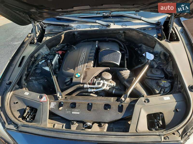 Ліфтбек BMW 5 Series GT 2014 в Львові фото 13 Ліфтбек BMW 5 Series GT 2014 в Львові