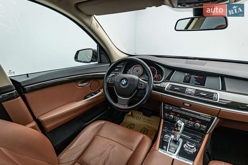 Лифтбек BMW 5 Series GT 2017 в Киеве фото 12 Лифтбек BMW 5 Series GT 2017 в Киеве