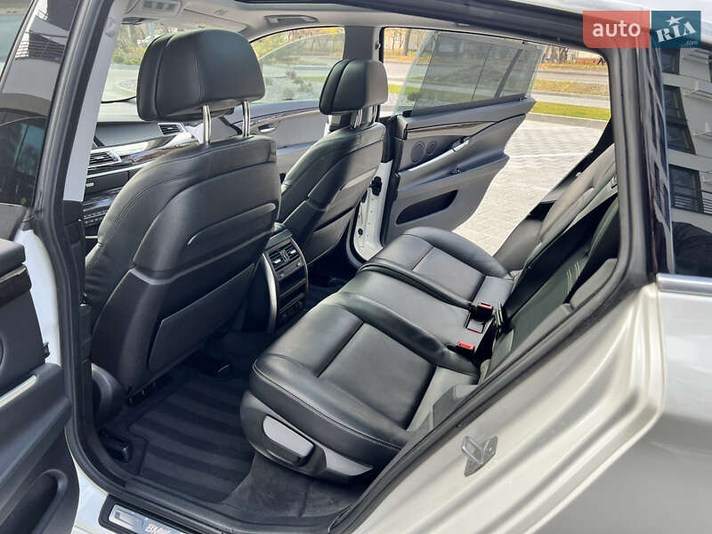 Лифтбек BMW 5 Series GT 2015 в Ровно