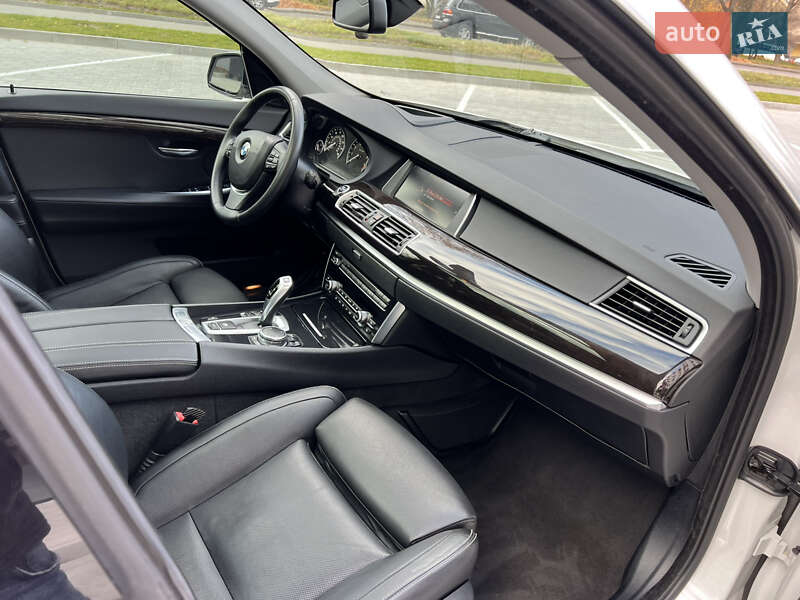 Лифтбек BMW 5 Series GT 2015 в Ровно