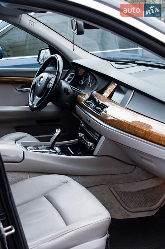 BMW 5 Series GT 2010