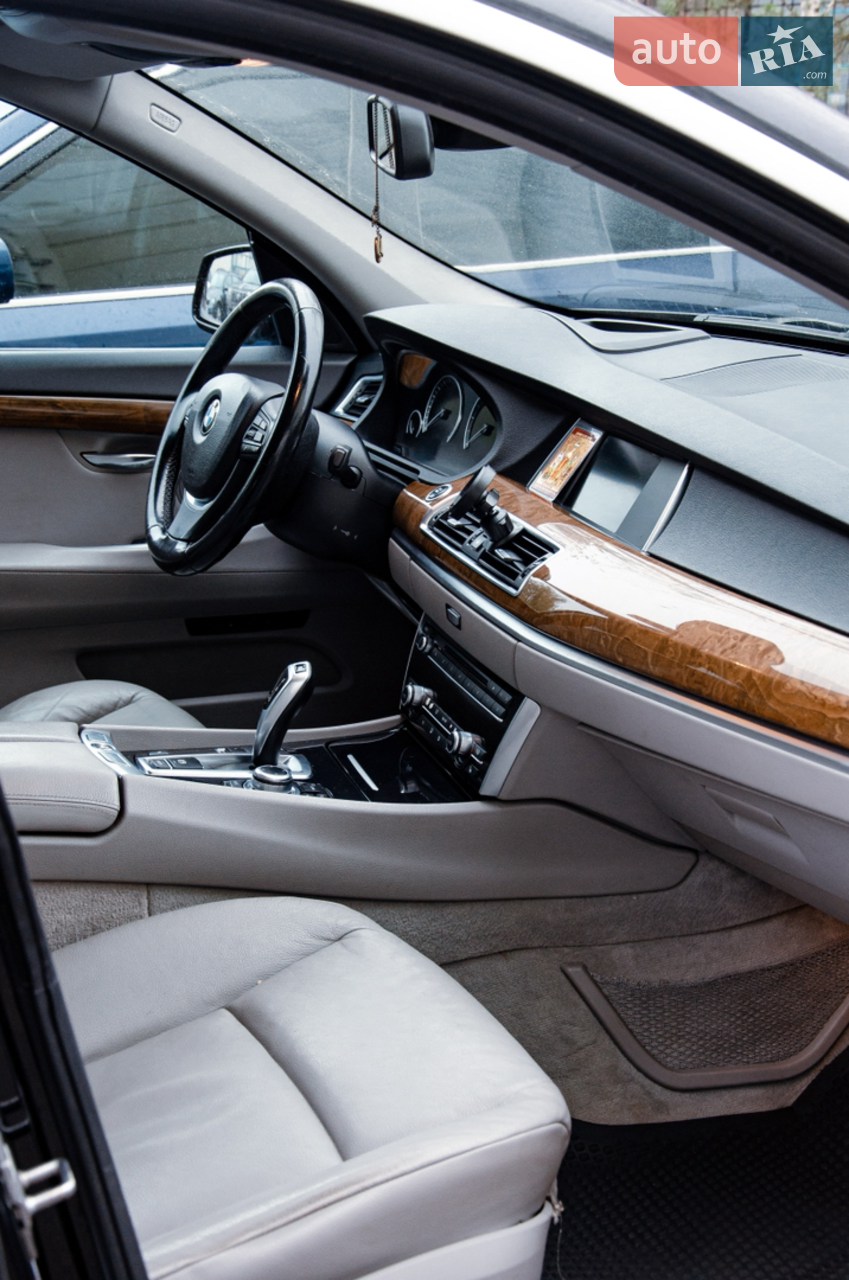 2011 BMW 5er - мініатюра 32