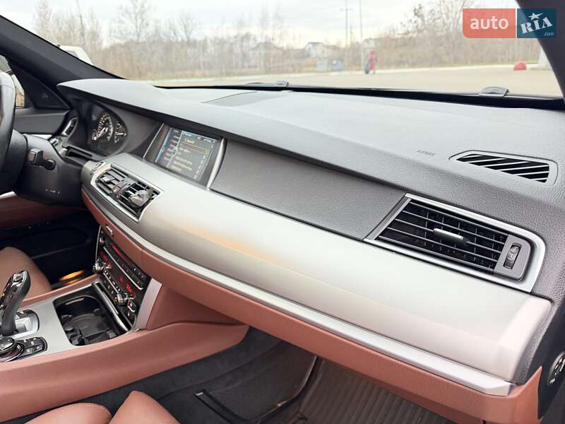 Лифтбек BMW 5 Series GT 2012 в Киеве