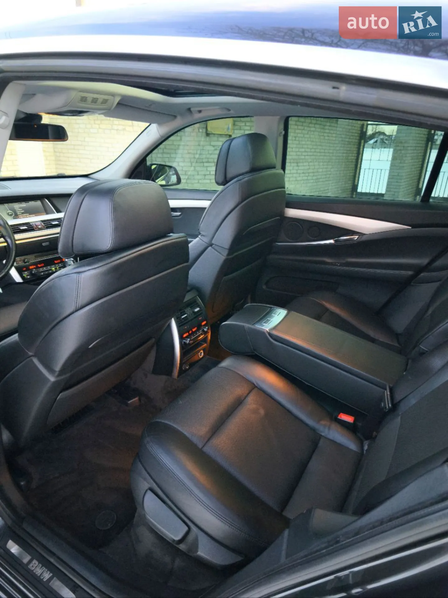 2010 BMW 5er - мініатюра 17