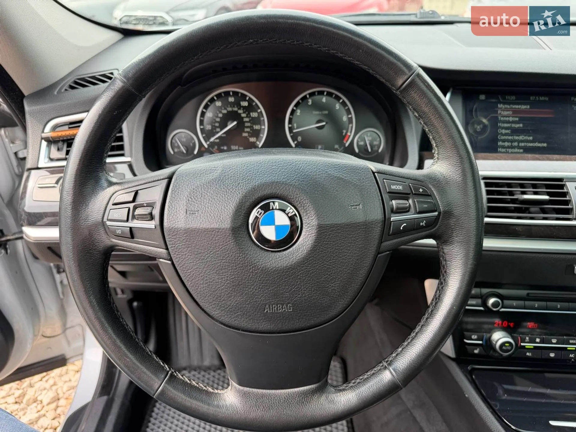 2012 BMW 5er - мініатюра 21
