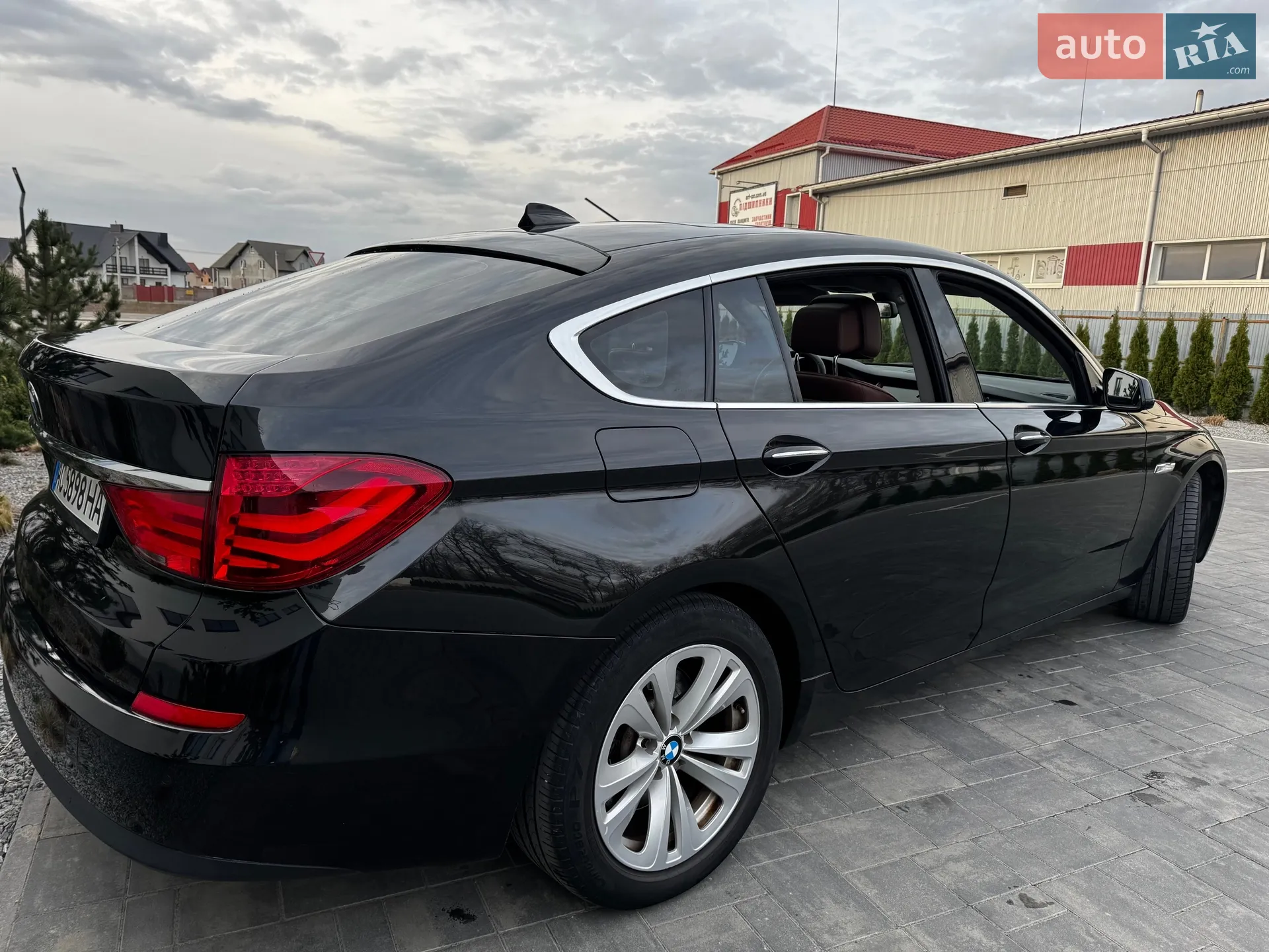 2010 BMW 5er - мініатюра 4