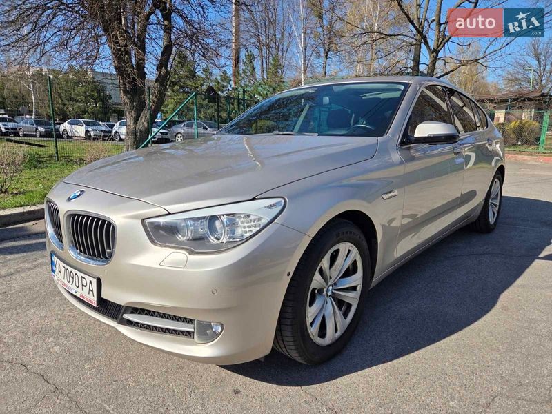 BMW 5 Series GT 2013
