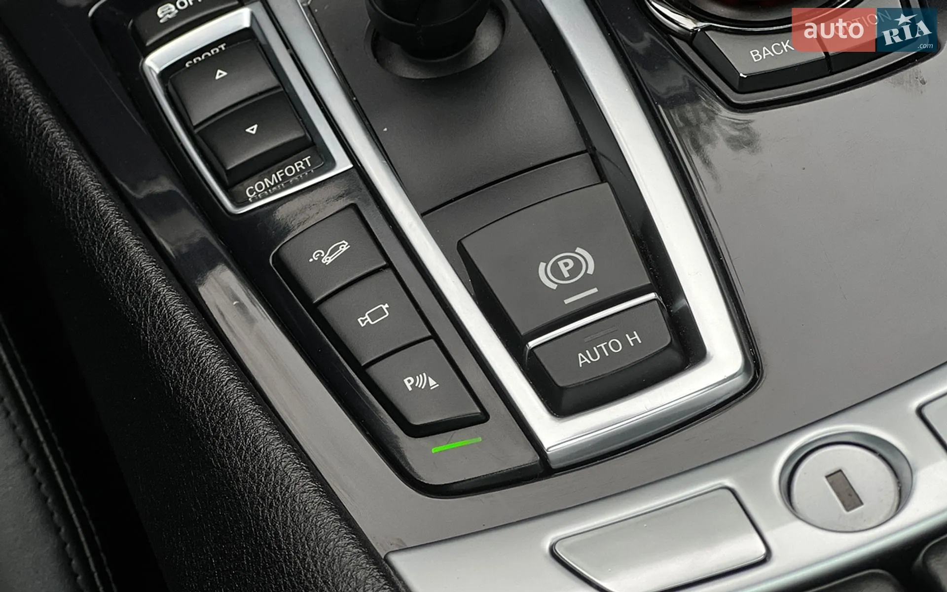 2010 BMW 5er - мініатюра 23