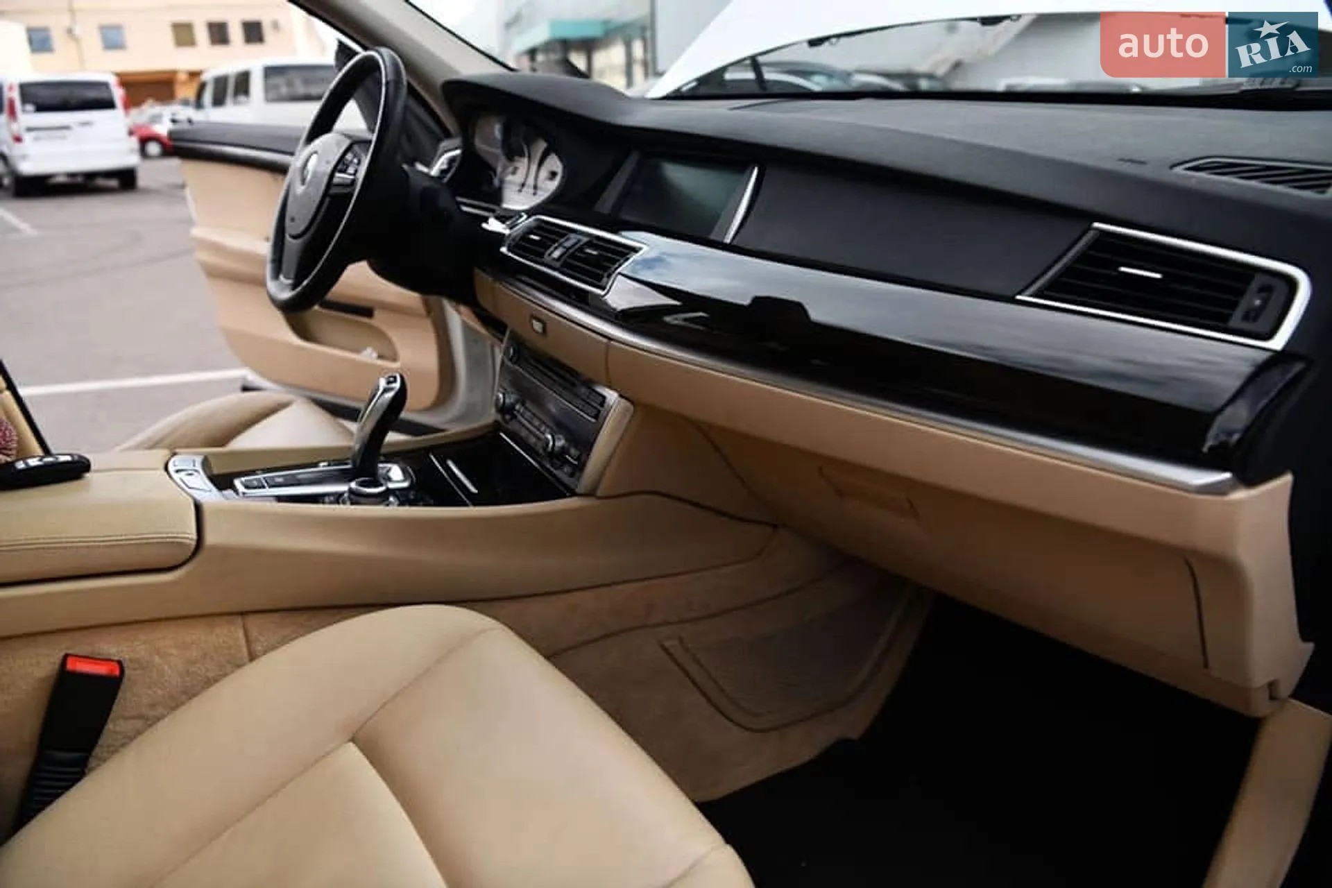 2010 BMW 5er - мініатюра 4