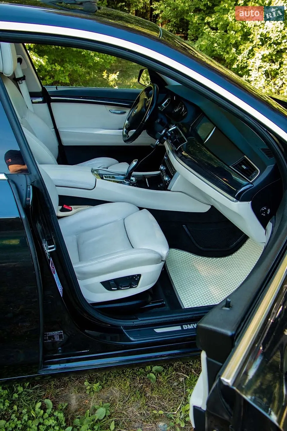 2010 BMW 5er - мініатюра 19