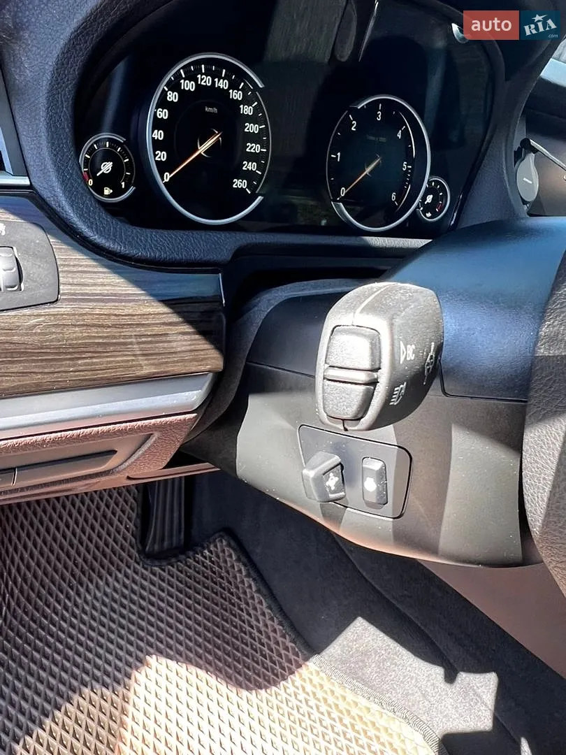 2016 BMW 5er - мініатюра 30