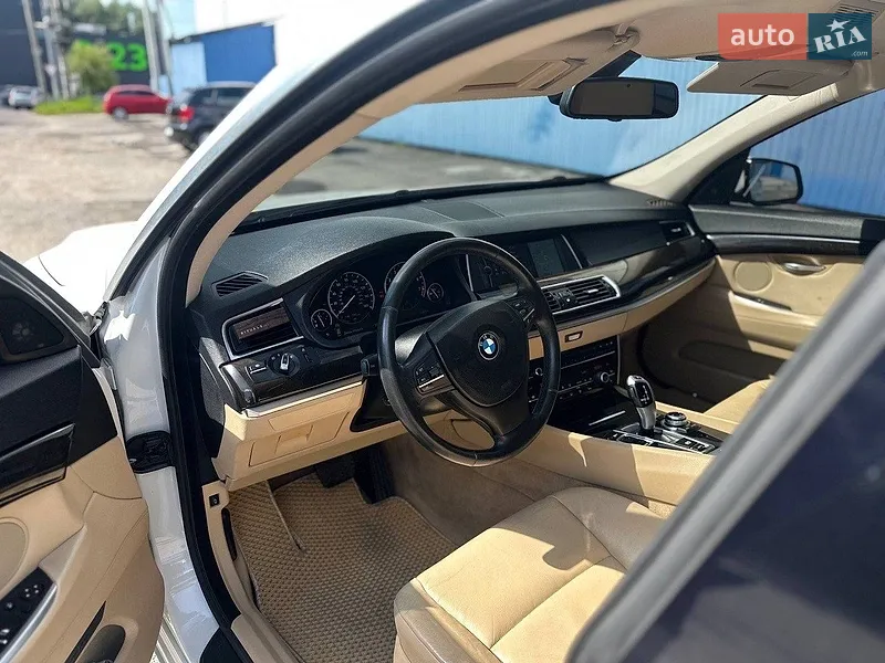 BMW 5 Series GT 2010