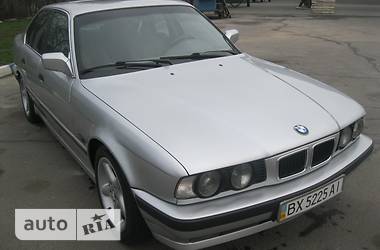 Седан BMW 5 Series 1995 в Хмельницком