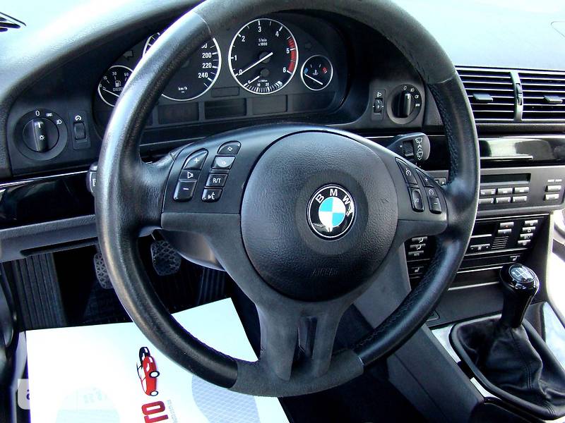 Седан BMW 5 Series 2000 в Львове