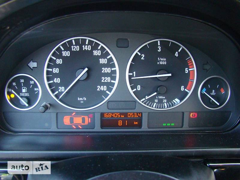 Седан BMW 5 Series 2000 в Львове