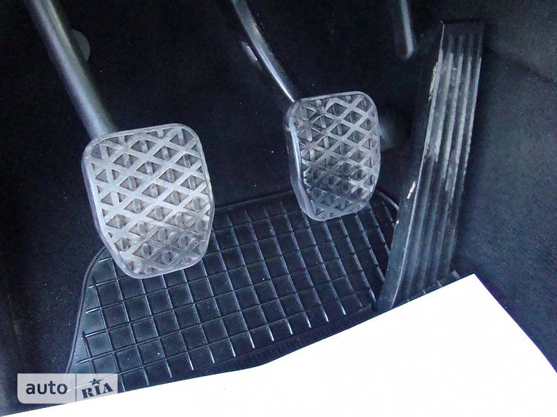 Седан BMW 5 Series 2000 в Львове