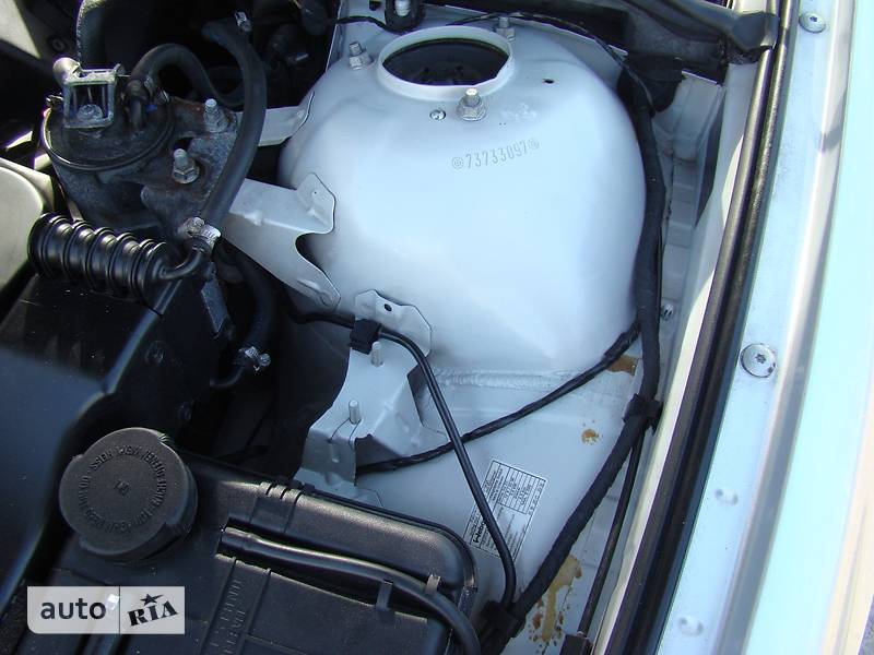 Седан BMW 5 Series 2000 в Львове