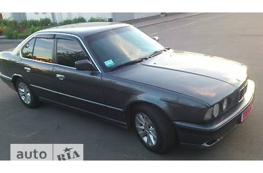 Седан BMW 5 Series 1990 в Виннице