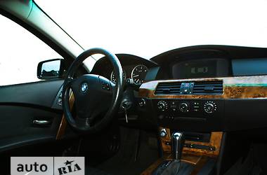 Седан BMW 5 Series 2006 в 