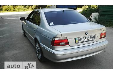 Седан BMW 5 Series 2001 в 