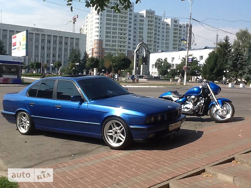 Седан BMW 5 Series 1993 в Киеве