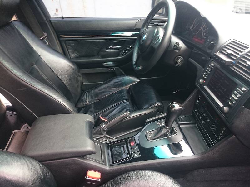 Седан BMW 5 Series 2002 в Каменец-Подольском