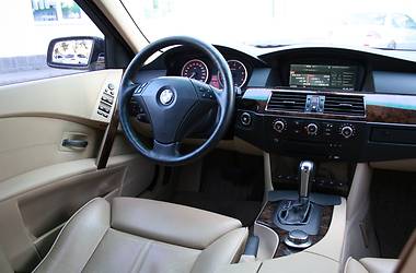 Седан BMW 5 Series 2006 в 