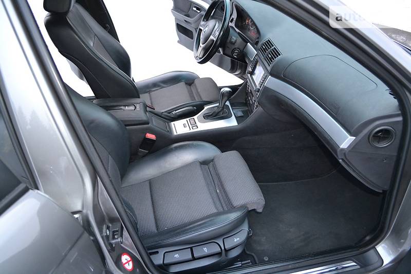 Седан BMW 5 Series 2003 в Ровно