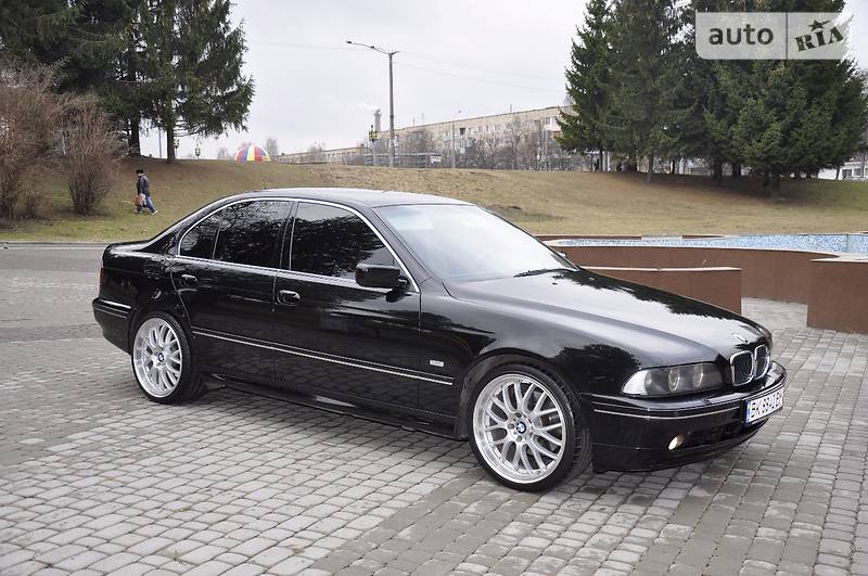 Седан BMW 5 Series 2003 в Ровно
