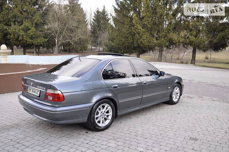 Седан BMW 5 Series 2003 в Ровно