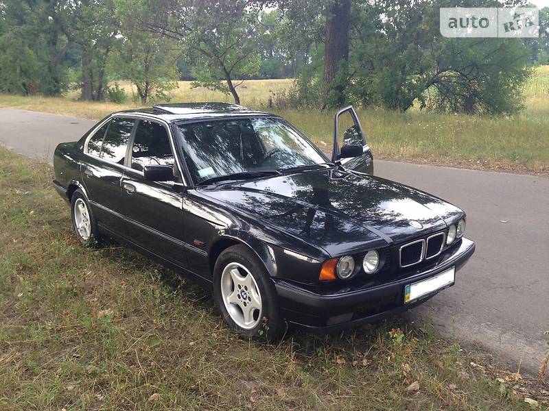 Седан BMW 5 Series 1995 в Киеве
