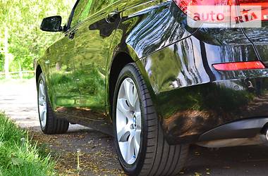 Седан BMW 5 Series 2011 в 