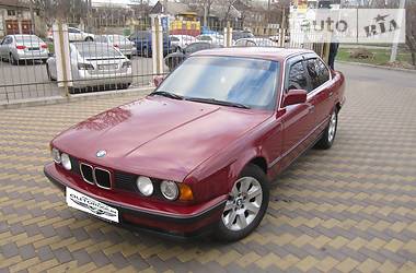 Седан BMW 5 Series 1990 в Миколаєві