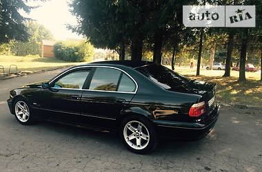 Седан BMW 5 Series 2003 в Ровно