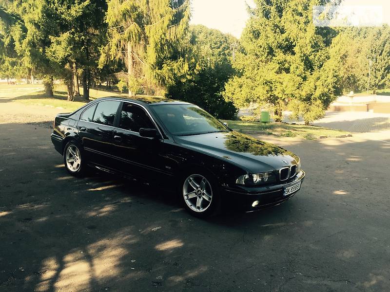Седан BMW 5 Series 2003 в Ровно