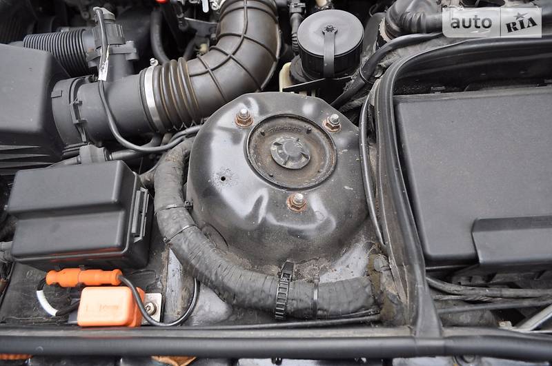 Седан BMW 5 Series 1993 в Киеве