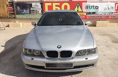 Седан BMW 5 Series 2000 в Новой Каховке