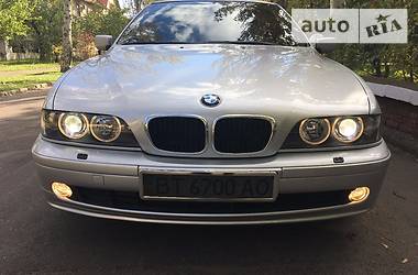 Седан BMW 5 Series 2000 в Новой Каховке