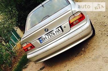 Седан BMW 5 Series 2002 в 