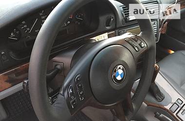 Седан BMW 5 Series 2000 в Ровно