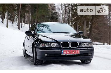 Седан BMW 5 Series 2002 в Тростянце