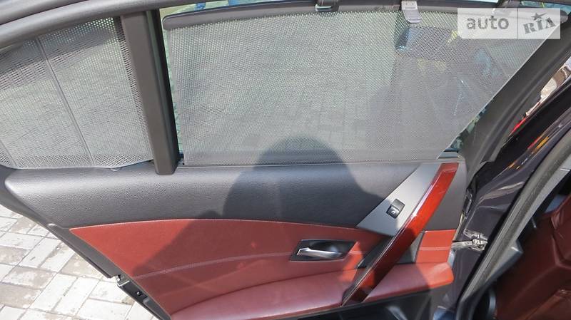 Седан BMW 5 Series 2004 в Дніпрі