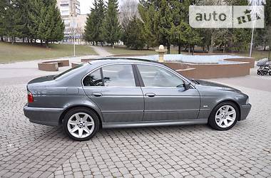 Седан BMW 5 Series 2002 в Ровно