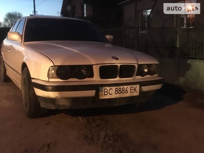 Седан BMW 5 Series 1993 в Ужгороде